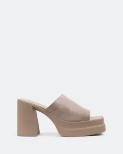 Women L'INTERVALLE Aprilia Nude Leather