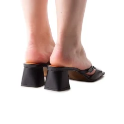 Women L'INTERVALLE Carrera Black Leather