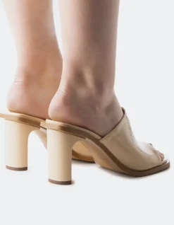 Women L'INTERVALLE Corvo Nude Leather