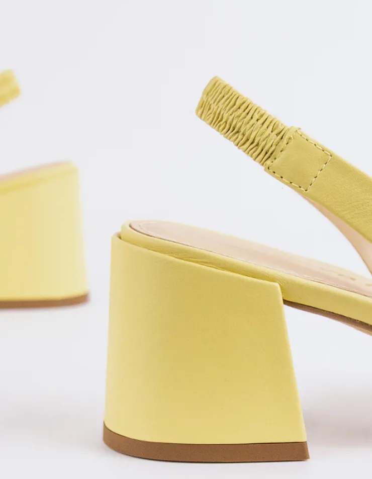Women L'INTERVALLE Dalida Yellow Leather