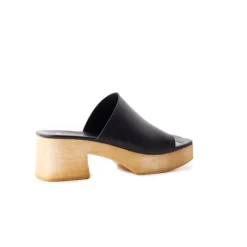 Women L'INTERVALLE Delphine Black Leather
