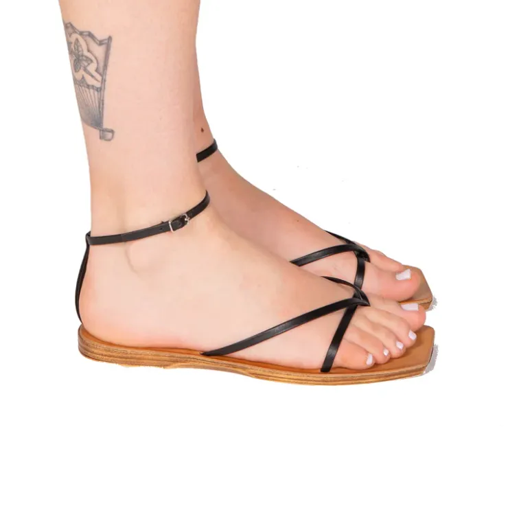 Women L'INTERVALLE Fujo Black Leather