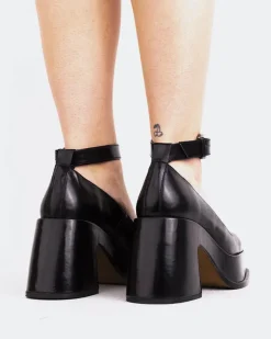 Women L'INTERVALLE Huchette Black Leather