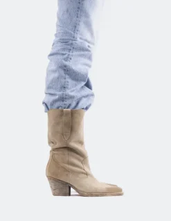 Women L'INTERVALLE Lewisham Nude Suede