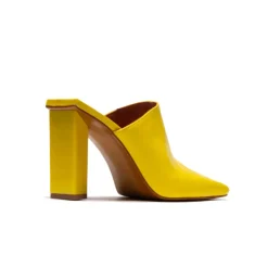 Women L'INTERVALLE Loutro Yellow Leather