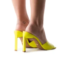 Women L'INTERVALLE Malbec Yellow Leather