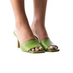 Women L'INTERVALLE Mylos Green Leather