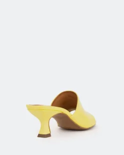 Women L'INTERVALLE Neptune Yellow Leather/Cuir Jaune