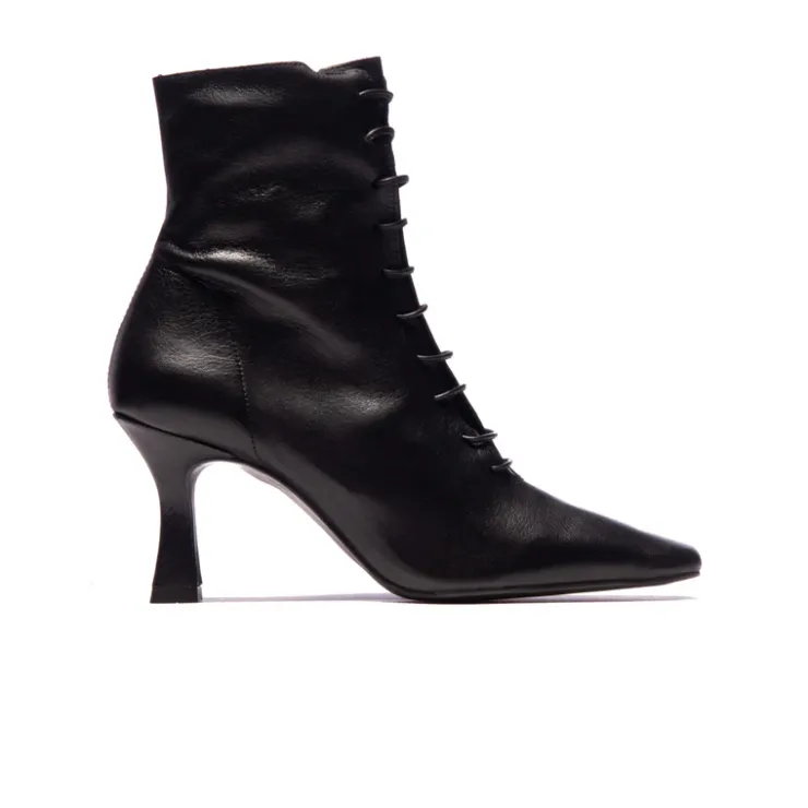 Women L'INTERVALLE Noble Black Leather