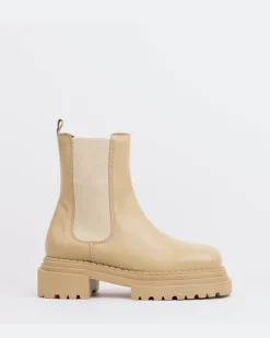 Women L'INTERVALLE Pacio Cream Leather