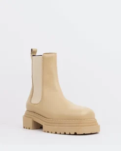 Women L'INTERVALLE Pacio Cream Leather