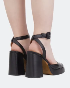 Women L'INTERVALLE Serre Black Leather