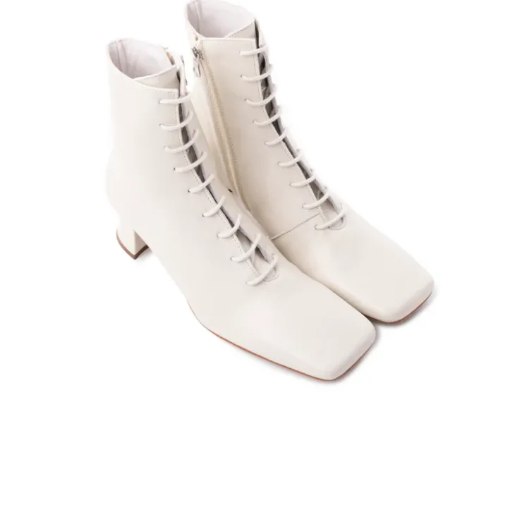 Women L'INTERVALLE Trafalgar Off White Leather