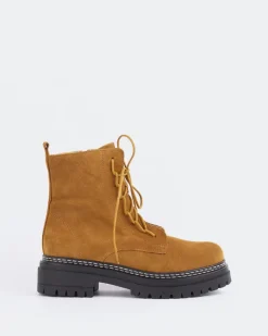 Women L'INTERVALLE Woodbridge Tan Suede